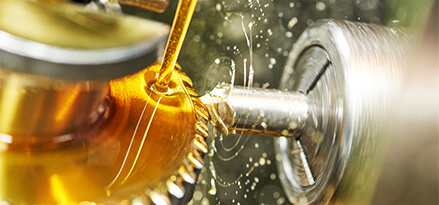 machine milling with lubricant