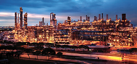 singapore petrochemical refinery