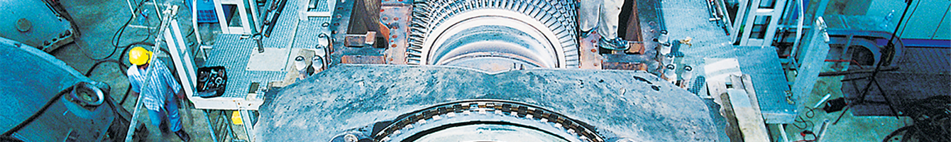 gas turbine in machine with an engineer